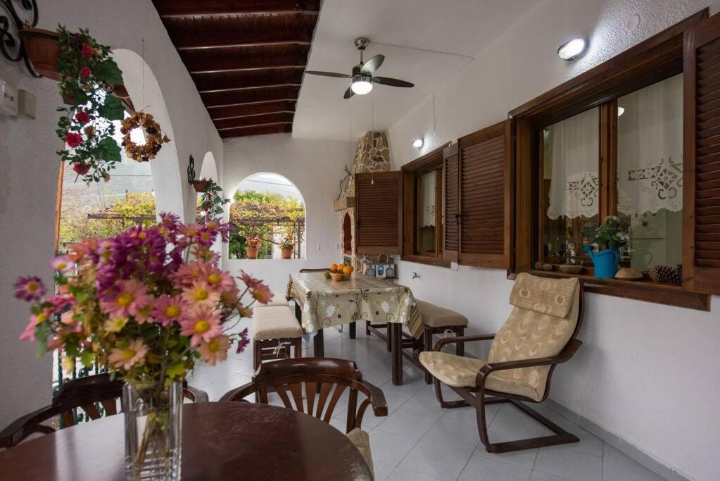 Villa Tania Asprovalta Exterior photo